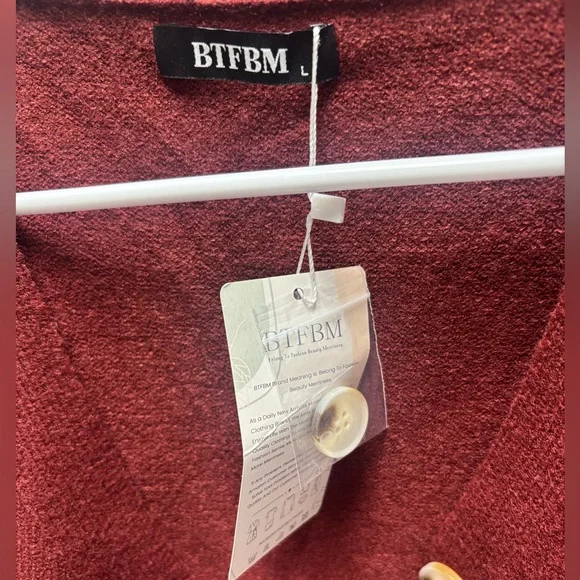 NWT BTFBM Cropped Burgundy Cardigan Sweater | Size Large, 3 buttons. - Picture 3 of 4